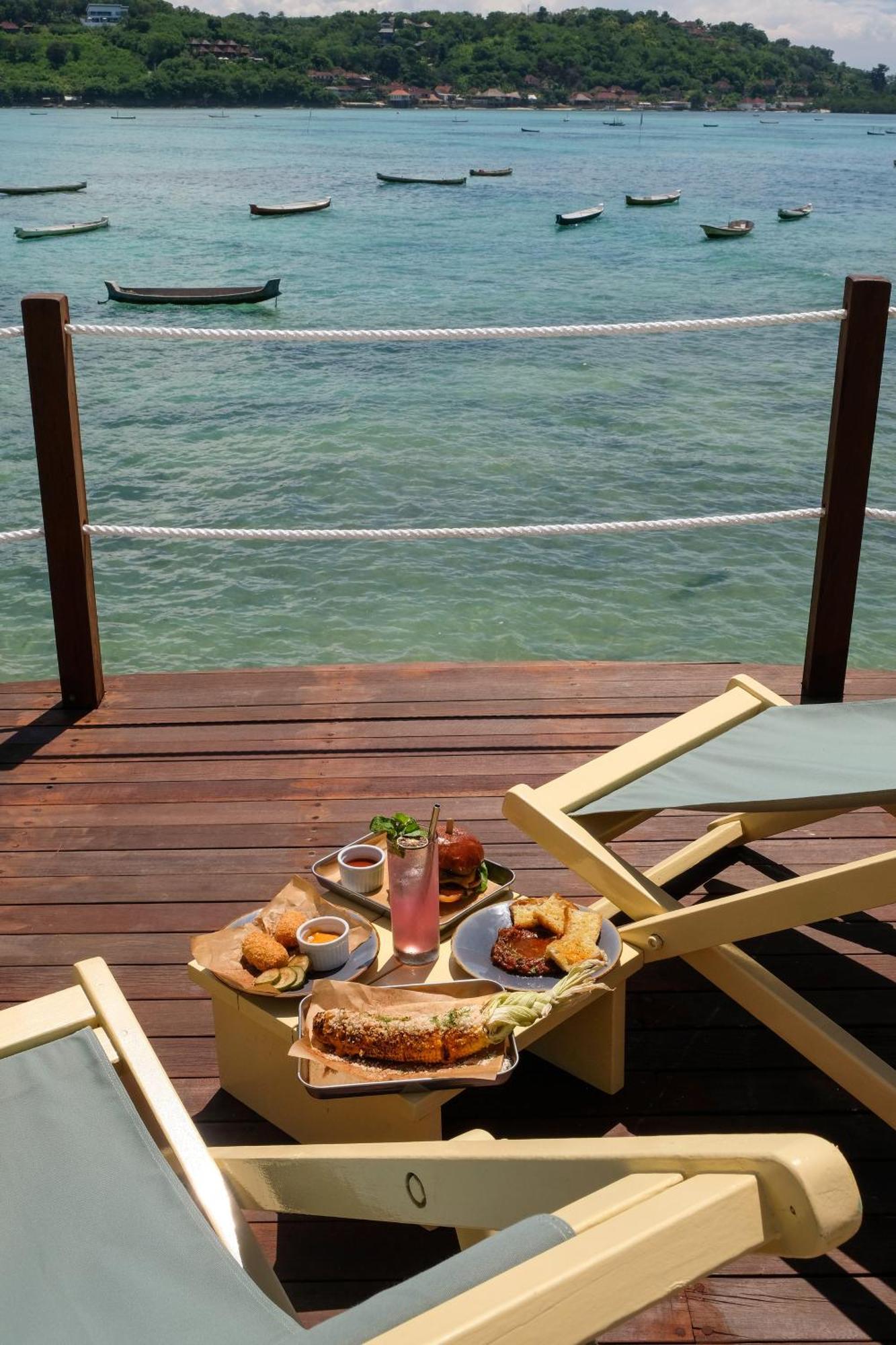 Le Pirate Beach Club Nusa Ceningan - Adults Only Nusa Lembongan Exterior foto