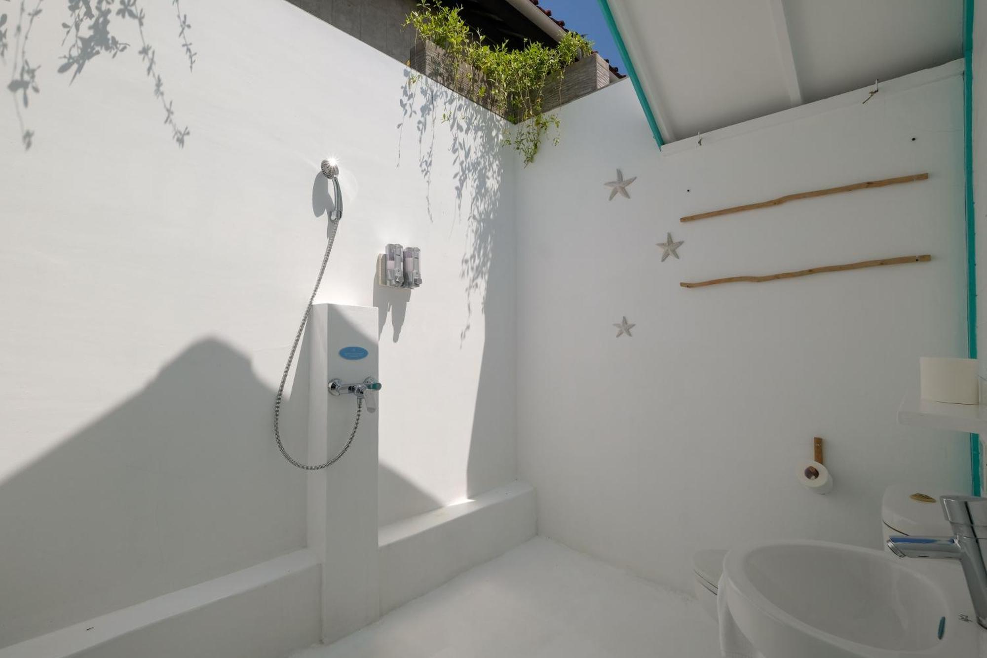 Le Pirate Beach Club Nusa Ceningan - Adults Only Nusa Lembongan Exterior foto